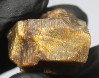 Raw Orange Sunstone Piece: 95 Carats, Jewelry Making
