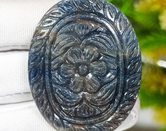 Natural Sapphire Carving: Oval Floral Gemstone (46x36x6mm, 113Cts)