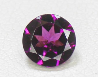 Faceted Pink Rhodolite Garnet: Round Loose Gemstone (6x6x3 MM, 0.95 Cts