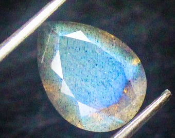 Faceted Black Labradorite Pear Cabochon: 3.65 Carats, 12x9x6 mm