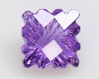 Natural Purple Amethyst Carving: Square Cut Loose Gemstone (3.80 CT, 9x9x6 mm)