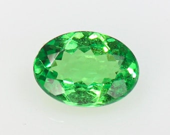 Natural Faceted Tsavorite Oval: Dark Green Gemstone, 0.90 Carat (7x5x3 mm)