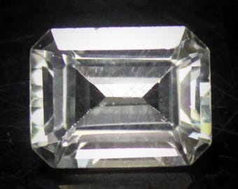 Faceted White Topaz Gemstone: 3.35 Carat Square, 10x7x5 mm
