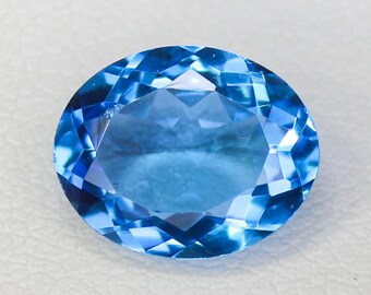 Natural Swiss Blue Topaz Gemstone: Oval Cut, 3.50 Carat