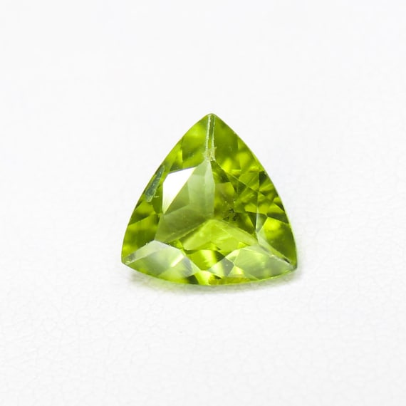 Faceted Trillion Peridot Gemstone: 1.65 Carat Natural Loose Stone