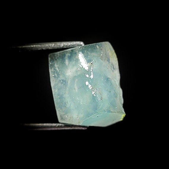 Natural Aqumarine Raw, Beautiful Rare Aqumarine Rough, Aqumarine Loose Raw, Blue 12x10x8 mm Raw, 7.25 Carats Raw For Jewellery Making