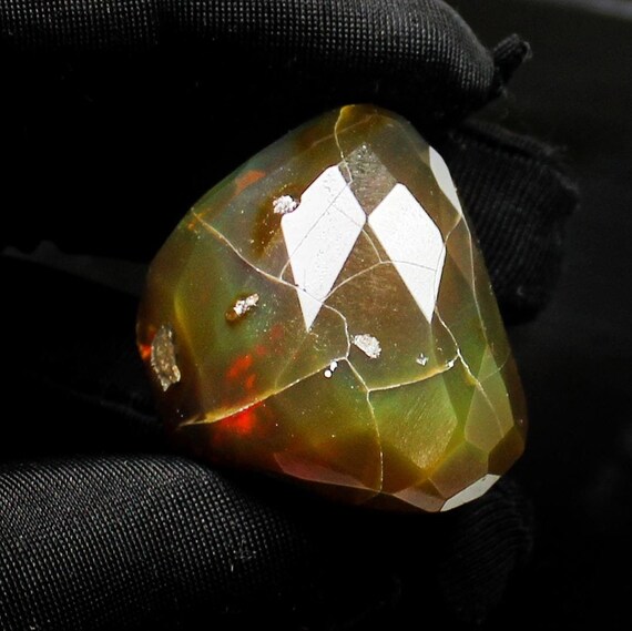 Specimen Opal Cut, Ethiopian Opal Faceted, Checker Cut Opal, Natural Opal Crystal, Tumble Opal, Welo Fire Opal, 36x29x25 MM, 135.00 Cts.
