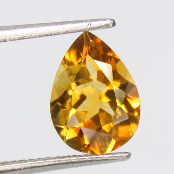 Natural Yellow Citrine Pear-Shaped Gemstone: 2.25 Carat Jewelry Stone