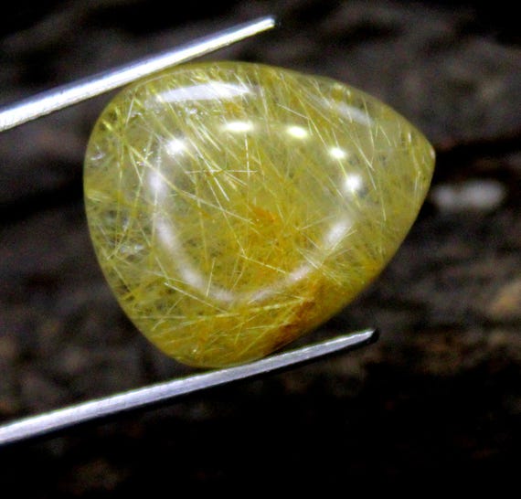 Golden Rutile Quartz Cabochon: Pear Shape, 16.35 Carats, 20x17x6 mm