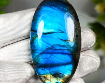 Blue Flash Labradorite Cabochon: Oval Healing Crystal Gemstone (53x30x9 mm)