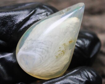 Beautiful Ethiopian Opal Polished Tumble Multi Fire Opal Raw, Specimen Opal Tumble 31x20x13 MM 38.95 Carats