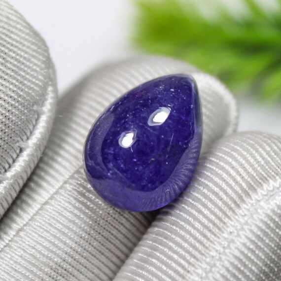Pear Tanzanite Cabochon Gemstone: 8.60 ct, 14x10x7 MM