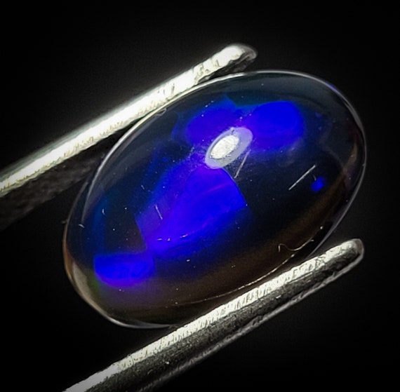 Natural Rare Black Ethopian Opal Cabochoan,Black Opal With Rare Blue Fire 2.70 Ct Piece,Beautiful Oval Black Opal,Amazing Quality 13x9x4 MM