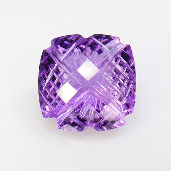 Natural Amethyst Carving: Cushion Cut Loose Gemstone (11.40 CT, 15x15x9 mm)