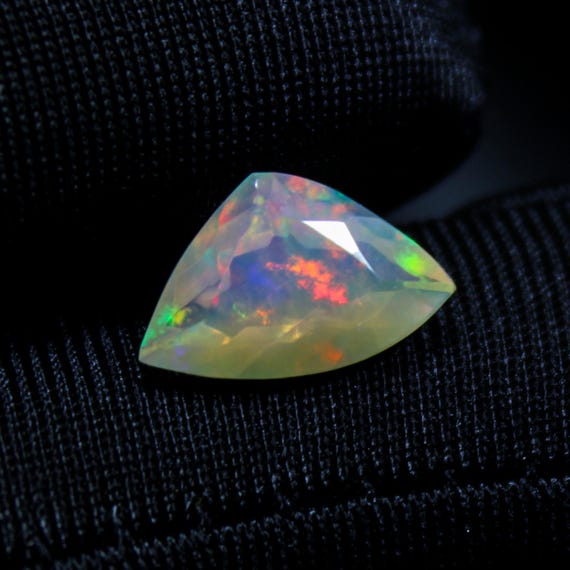 Natural Faceted Ethopian Opal,Amazing Faceted Ethopian Opal 1.60Ct Piece,Beautiful Fancy Ethopian Opal ,Amazing Quality, 12X7X5mm