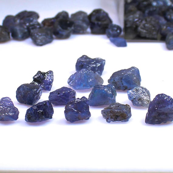 Natural Blue Tanzanite Crystal ,Tanzanite Raw, Tanzanite Gemstone, Loose Tanzanite, Tanzanite Rough, Raw Blue Tanzanite For Making Jewelry
