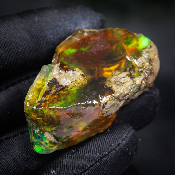 Natural Ethiopian Opal Raw Specimen, Rainbow Fire, 151.70 CTS