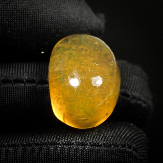 Opal Raw Crystal , Opal Tumbled, Natural Specimen Opal, Opal Smooth Polished Raw, Opal Crystal, Opal Rough 29.00 Carats, 23x17x13mm