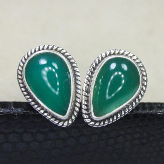Natural Green Onyx Vintage Studs With 925 Sterling 3.18 Grams August Birthstone