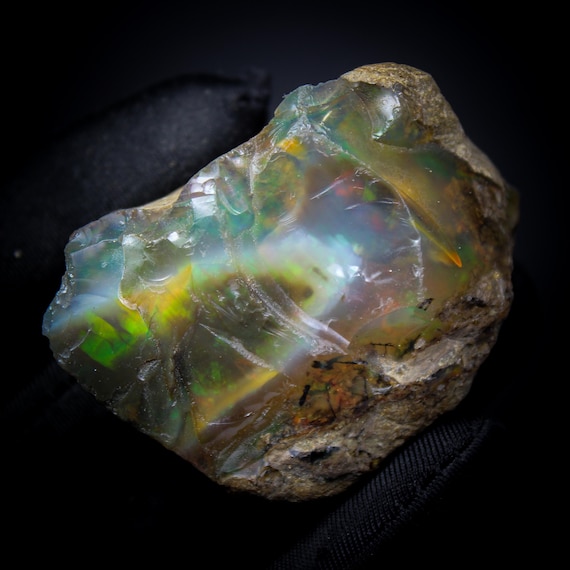 Natural White Ethiopian Opal Raw with Fire (296.60Cts, 50X36X28mm)