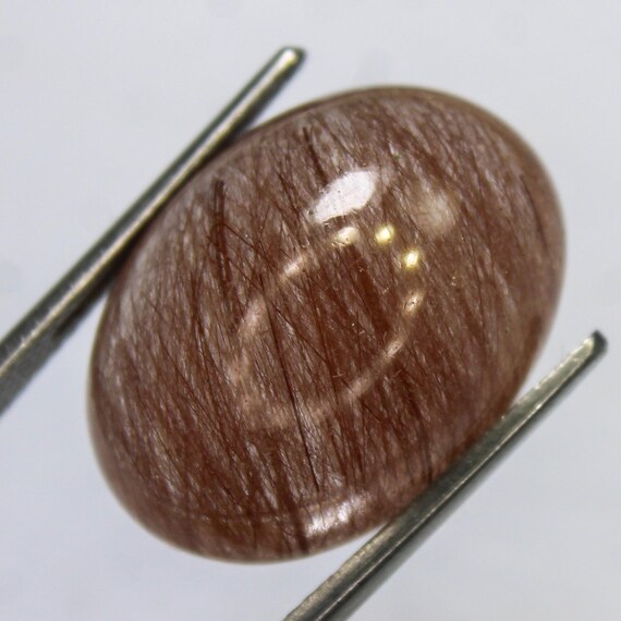 Natural Red Rutile Quartz Cabochon: Oval Shape Gemstone (19x14x9 MM, 16.80 Cts)