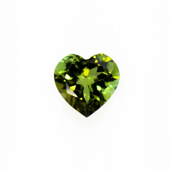 Heart Shape Green Tourmaline Gemstone: Faceted Jewelry Making (5x5x4 MM, 0.70 CTS)