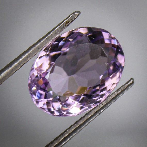 Natural Pink Amethyst Faceted Gemstone: Oval Jewelry Making (14x10x8 MM, 7.00 Cts)