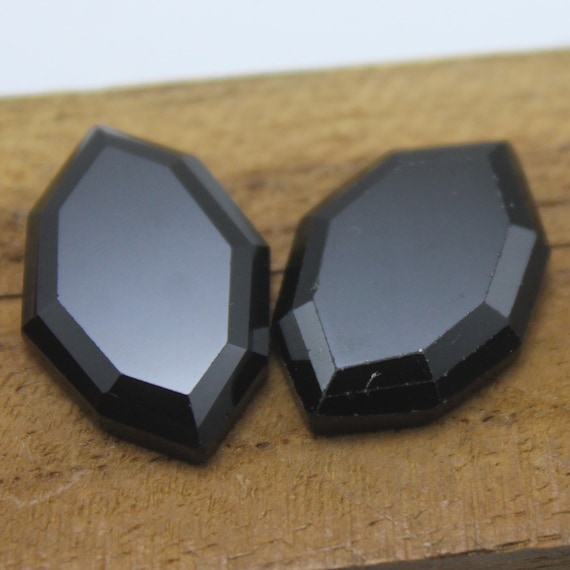 Black Spinal Pair Spinal Gemstone: Faceted Jewelry Making (19x13x3 MM, 17.30 CTS )