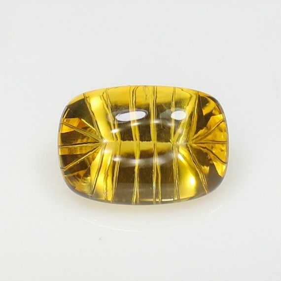 Natural Yellow Citrine Gemstone: 16.00 Carat Cushion Cut