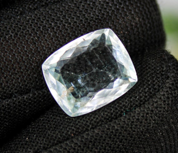 Natural Faceted Blue Aquamarine Rectangle Gemstone (11X9X5 MM, 4.75 Ct)