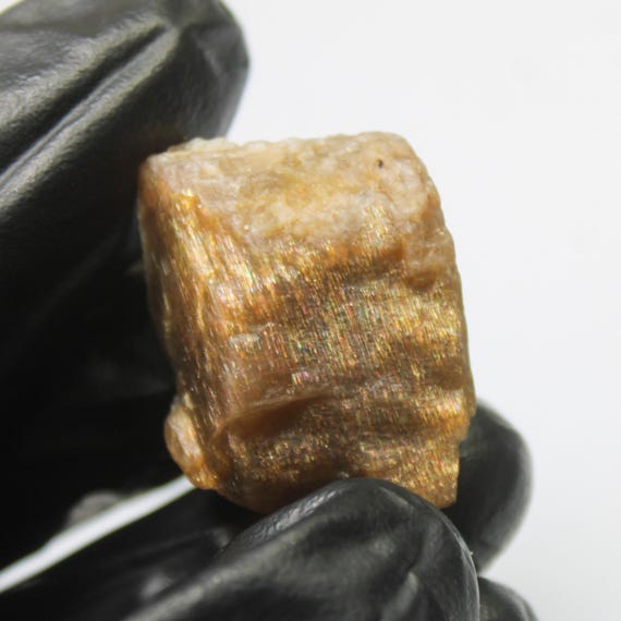 Raw Orange Sunstone Piece: Natural Gemstone for Jewelry Making (48.00 Carats, 27x19x11 mm)