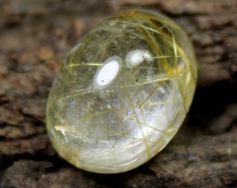 Golden Rutile Quartz Cabochon: Oval Gemstone for Jewelry Making (7.44 Carats, 13x10x8 mm)