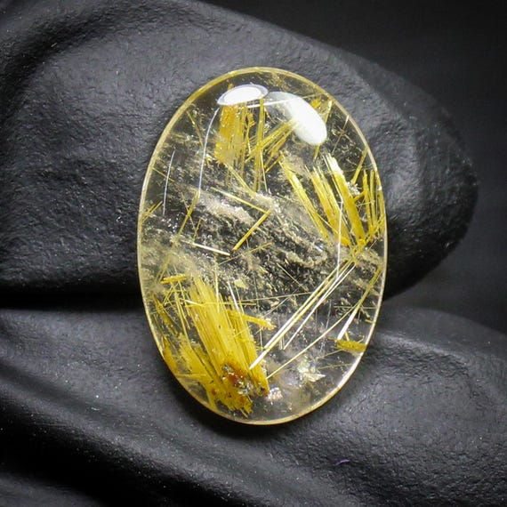 Golden Rutile Quartz Cabochon: Natural Oval Gemstone, 9.45 Carats