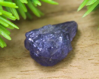 Raw Tanzanite Gemstone: Natural Rough Crystal, 5.75 CT, 13x10x6.5 MM