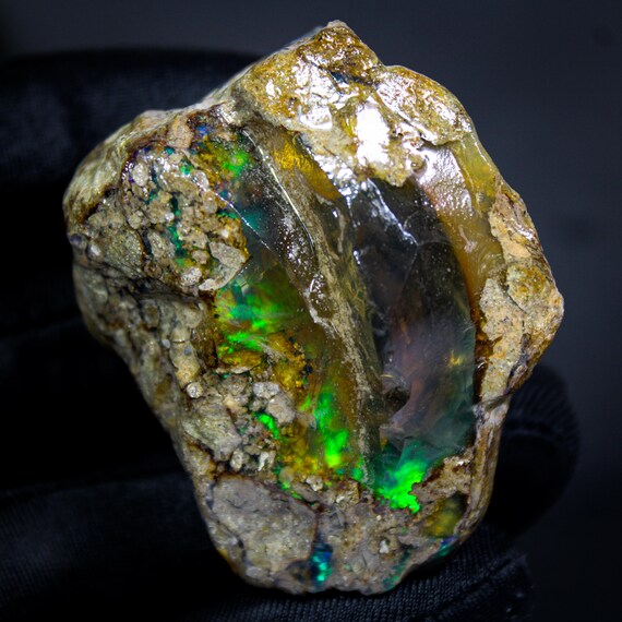 Exclusive Quality SPECIMEN Opal Raw , Ethiopian Opal Rough, Multi Fire Opal RAW, Crystal Opal Raw, Big Opal , 50x40x25 MM, 253.00 Carats.