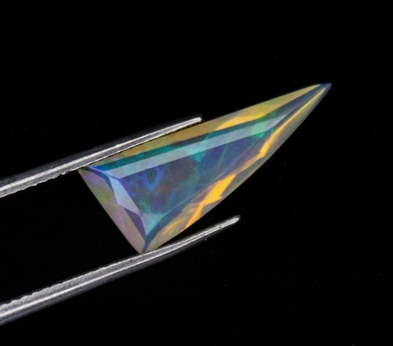 Natural Faceted Ethopian Opal,Amazing Faceted Ethopian Opal 2.00 Ct Piece,Beautiful Fancy Ethopian Opal ,Amazing Quality,20x8x4 MM