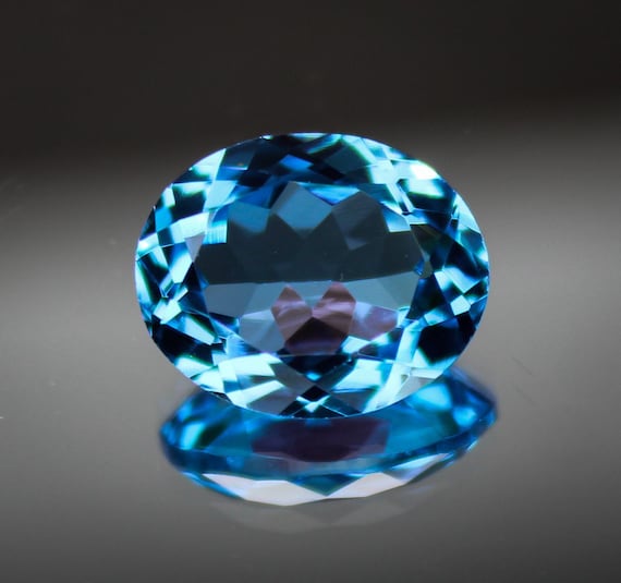 Amazing Quality Natural Rare Blue Topaz Oval,High Quality Of Loop Clean Blue Topaz For Jewelery Making,4.10 Cts Piece