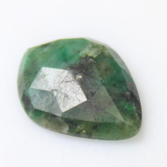 Natural Faceted Rose Cut Green Emerald Gemstone: 6.20 Carat Fancy Cut