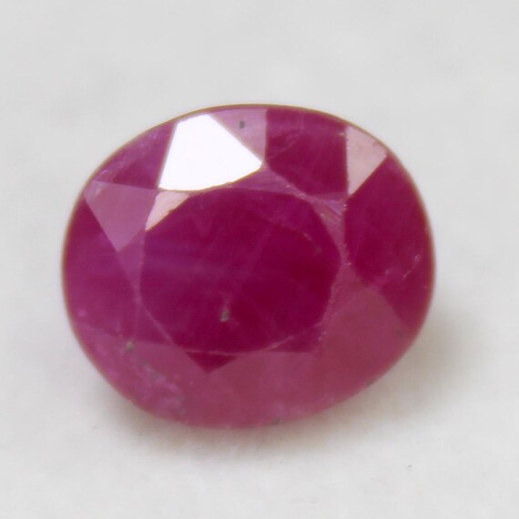 Natural Pink Ruby Faceted Gemstone: (8x7x5 mm 3.30 Carat) Jewelry Making Stone