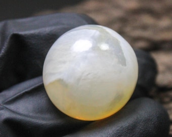 Ethiopian Opal Raw Specimen: Multi Fire Gemstone (23x22x13 MM, 39.65 Carats
