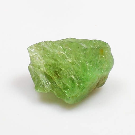Natural Green Tsavorite Raw Gemstone (68.00 CT, 26x19x14 MM)