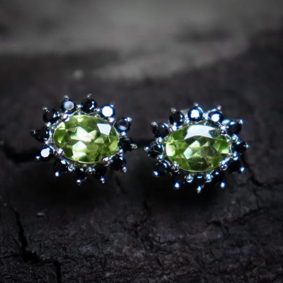 Hand Made Sterling Silver Studs Of Natural Green Peridot , .925 Sterling Silver Beautiful Studs For Wedding Gift , 3.24 Gram Studs