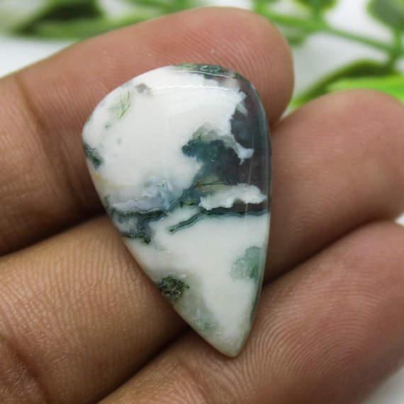 Natural Tree Agate Cabochon: Pear Gemstone for Jewelry Making (28X17X5 Carats, 16.10 mm)