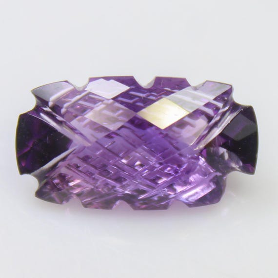 Natural Faceted Purple Amethyst Carving: Loose Gemstone 7.85 Carat ( 18x10x8 mm)