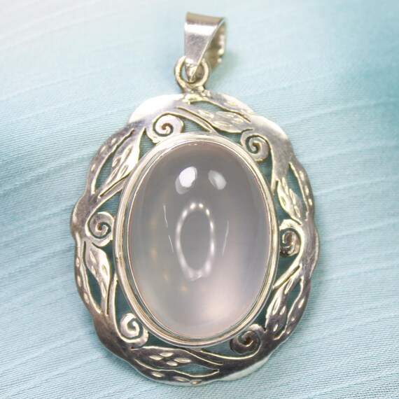 Natural Pink Rose Quartz Sterling Silver Pendant Necklace - October Birthstone