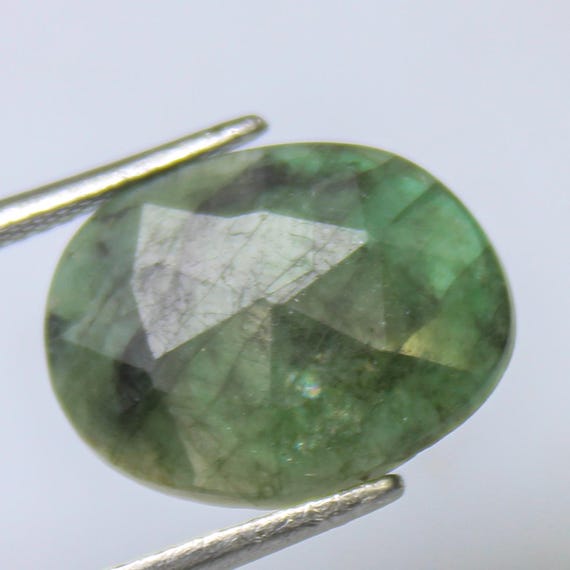Natural Faceted Rose Cut Green Emerald Gemstone: 4.90 Carat Fancy Cut