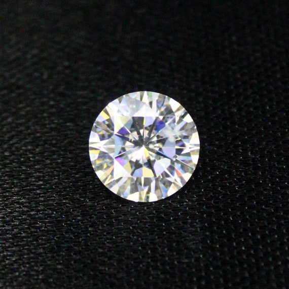 Lab Created Moissanite Diamond: 2.40 Carat Round Cut, 9x9x5 mm