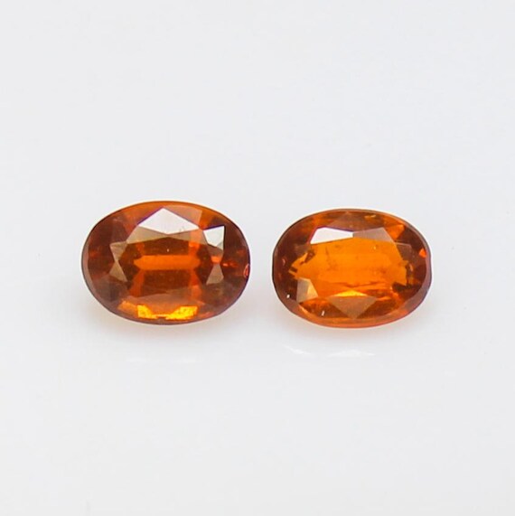 Natural Orange Kyanite 7x5x4 Pair Faceted Gemstone, Oval Shape Kyanite, AAA Quality stone for jewelry making, 2.45 Carats