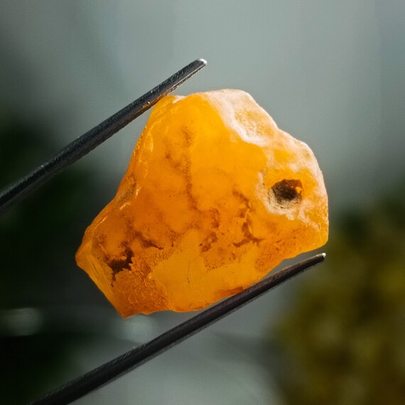 Natural Amber Raw, Beautiful Rare Amber Rough, Amber Loose Raw, Orange 23x18x7 mm Raw,8.75 Carats Raw For Jewellery Making