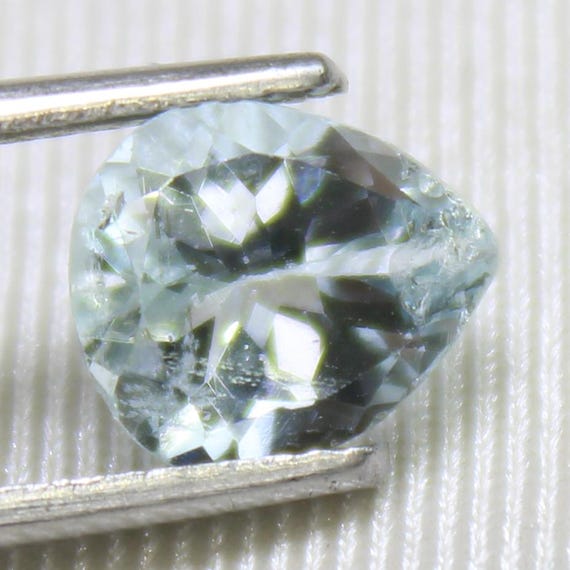 Natural Aquamarine Faceted Heart Shape For Pendents, Rings, Jewelry Making 1.25 Carats 8X7X4 mm